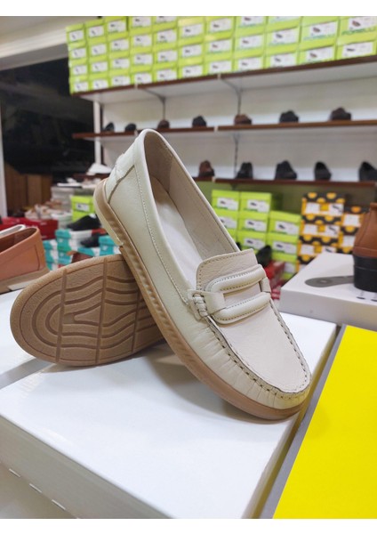 Eliz 24105 Bej Hakiki Soft Deri Rok Günlük Kadın Ayakkabı