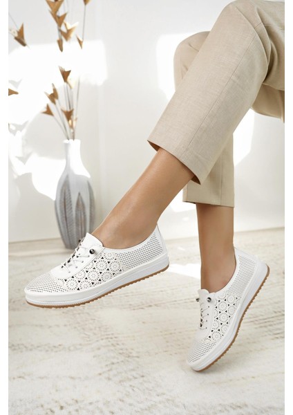 Sdf 701-3 Beyaz Içi Deri Günlük Kadın Ayakkabı
