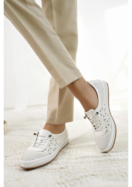Sdf 701-3 Beyaz Içi Deri Günlük Kadın Ayakkabı modelleri