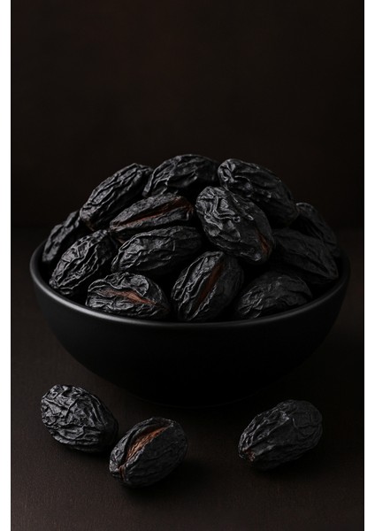 Siyah Erik Kurusu Çekirdekli 1000 gr indirimleri