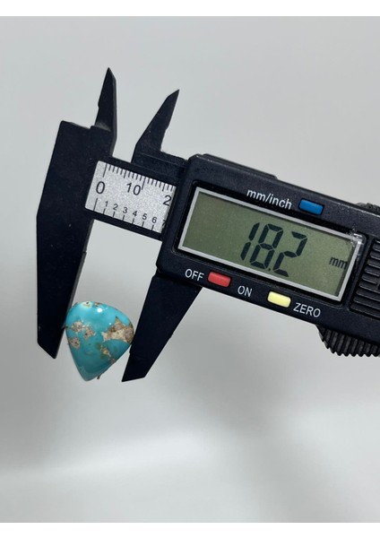 Doğal Iran Nişabur Firuze (Turkuaz) Taşı 22,1 Karat - 4,43 Gram modelleri
