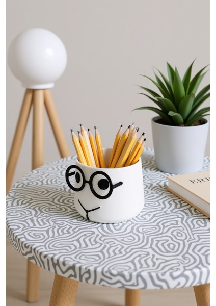 Gözlüklü Profesör Kalemlik Masaüstü Kalem Kutusu