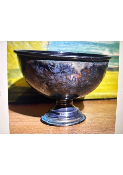 Osmanlı Dönemi Tuğralı ve Şah Damgalı 67 Gram Gümüş Sunumluk 6 cm Boyunda 8,5 cm Çapında fiyatları
