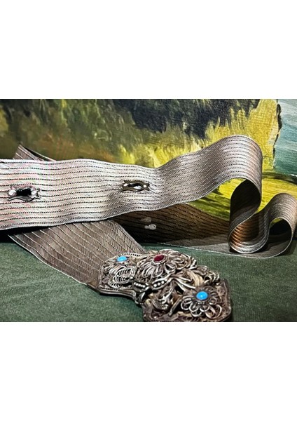 260 Gram Ağırlığında Antika Gümüş Kemer Toka Kısmı Pirinçtir 83 cm Uzunluğunda indirimleri