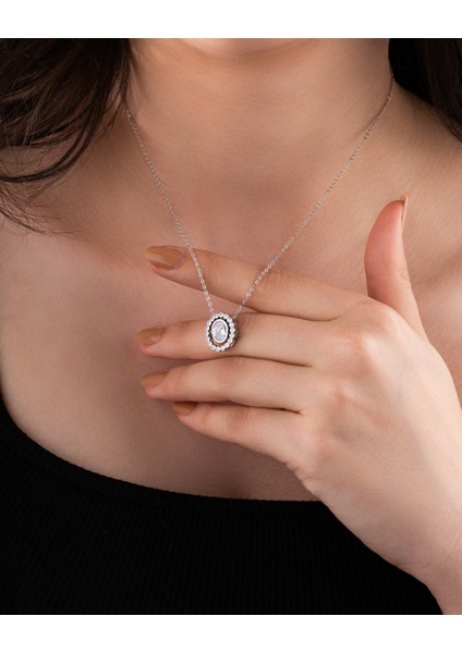 925 Ayar Rodyum Zirkon Taşlı Oval Anturaj Hareketli Ayarlanabilir Gümüş Kolye fiyatları