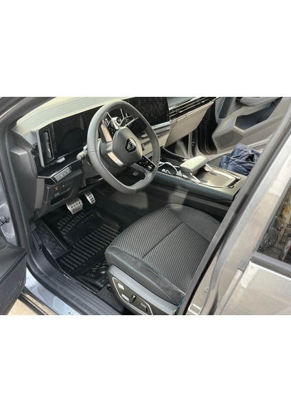 Renault Austral E-Tech Full Hybrıd 3D Siyah Havuzlu Paspas 2023 ve Sonrası