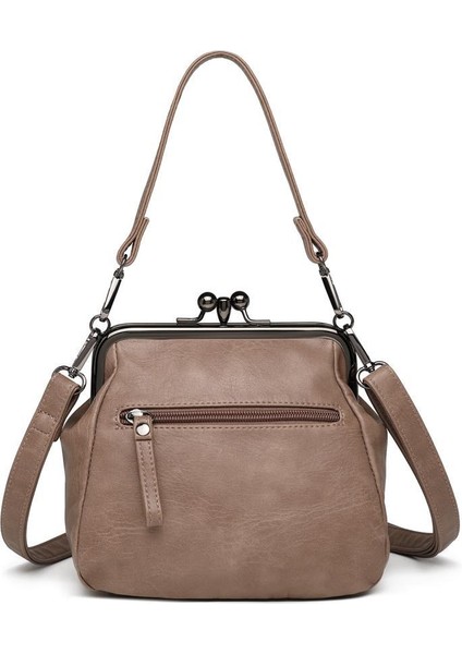 Yıkama Deri Burslu Kadın Omuz Çantası 21-K Barcelona 1848-7 fiyatları