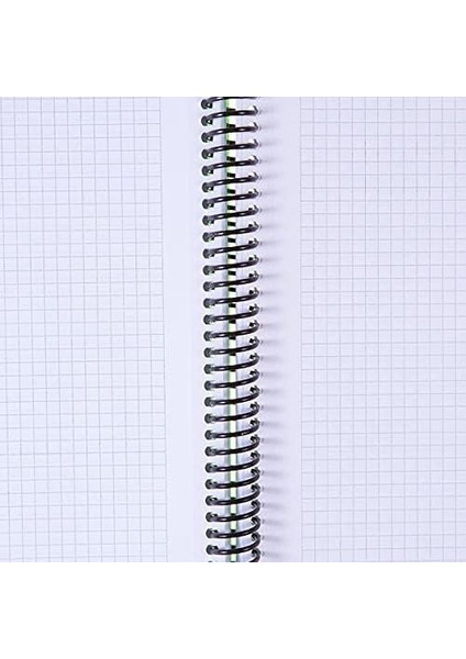 Spiralli Defter, A4, 120 Yaprak, 70G Kağıt, Kareli, Dayanıklı Plastik Kapak, Asorti Renkler, Kullanışlı ve Şık Tasarım