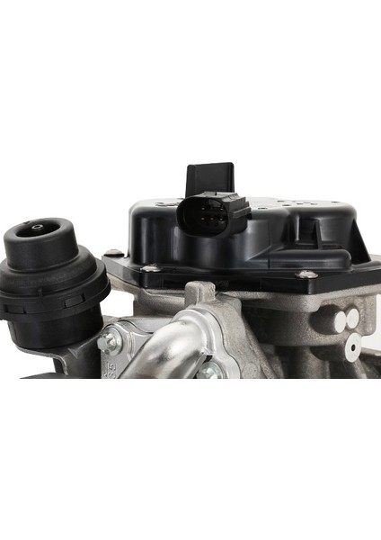 Audi A4 2007-2015,A5 2007-2017,Q5 2008-2019,A6 2010-2018, Egr Soğutucu 03L131512DN indirimleri