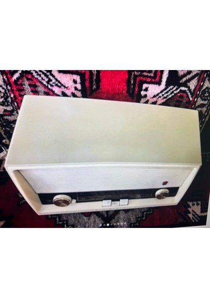 Grundig Type 88 Orjinal Fm’li Antika Lambalı Radyo