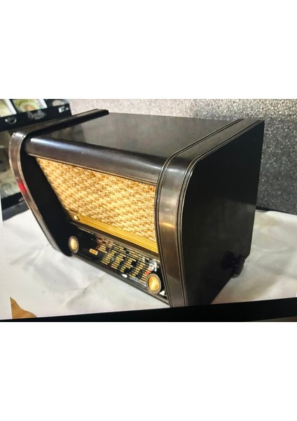 Tonfunk Marka Antika Lambalı Radyo -Çalışır Durumda fırsatları