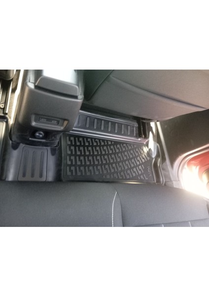 Citroen C3 Ev (Elektrikli) 2024 ve Sonrası 3D Havuzlu Paspas Siyah indirimleri