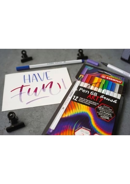Pen 68 Brush Arty - Premium Keçeli Kalem - 12&apos;li Paket - Çeşitli Renkler modelleri