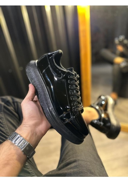 J044 Bağcıklı Ortopedik Taban Erkek Günlük Rugan Sneaker Spor Ayakkabı St Siyah fiyatları