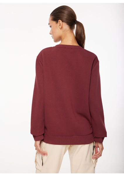 Mürdüm Kadın Bisiklet Yaka Relaxed Fit Nakışlı Sweatshirt D3WL-SWT15 fırsatları