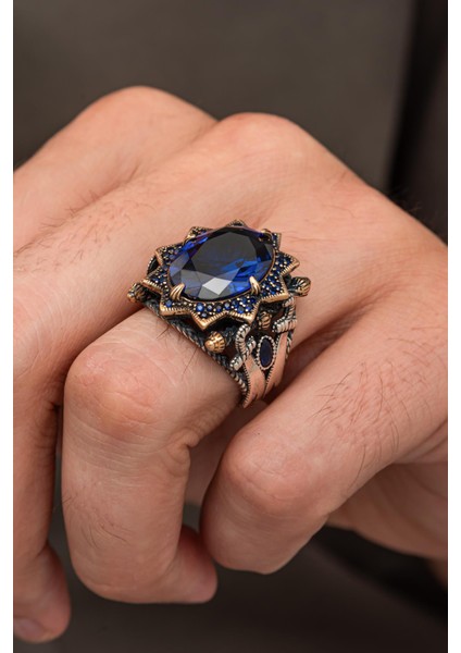 Lacivert Taşlı Kılıç Motifli 925 Erkek Gümüş Yüzük fiyatları