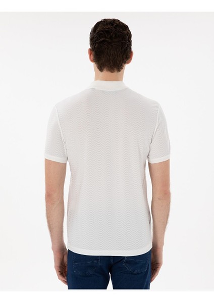 Beyaz Slim Fit Tişört indirimleri
