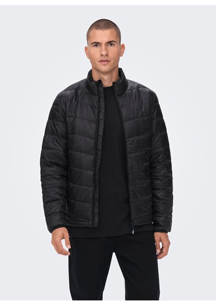 Siyah Erkek Mont Onscarven Quılted Puffer Otw Noos indirimleri