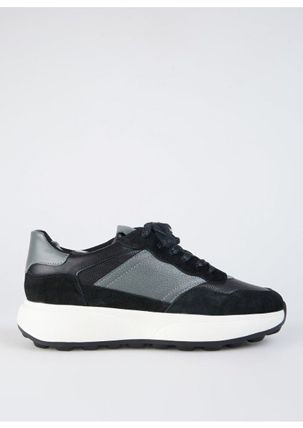 Siyah-Gri Erkek Sneaker Tıtus