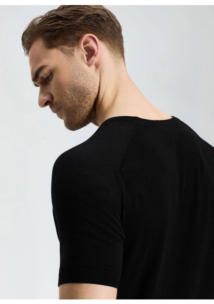 Bisiklet Yaka Siyah Giza Pamuk Triko T-Shirt modelleri