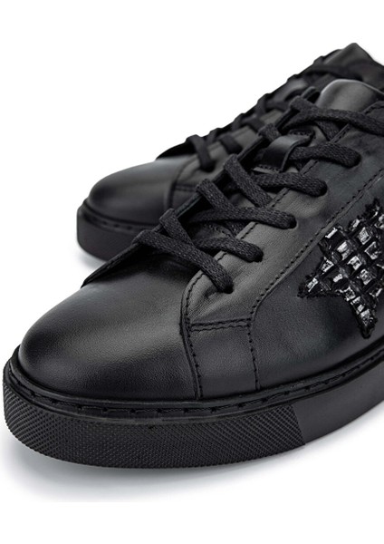 Beyaz Kadın Deri Sneaker 1056 HE1065 Bn Ayk SK24-25 modelleri