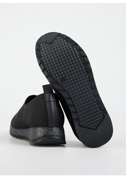 Siyah Kadın Sneaker Jabren fırsatları