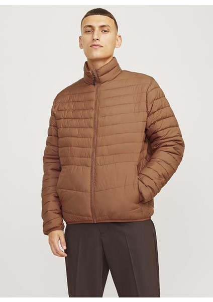 Kahve Erkek Yüksek Yaka Standart Fit Mont Jjestate Packable Puffer Collar Noo