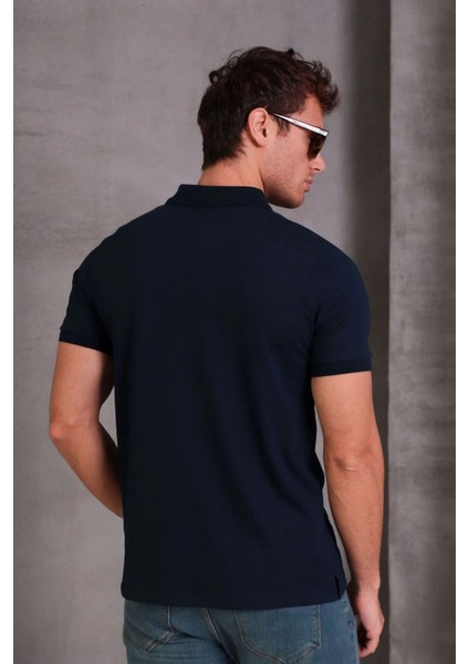 Erkek Slim Fit Pamuklu Yumuşak Doku Nefes Alan Kumaş Yakalı Tişört fırsatları