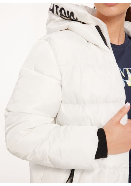 Beyaz Kadın Mont MONT5104BEYAZ fırsatları