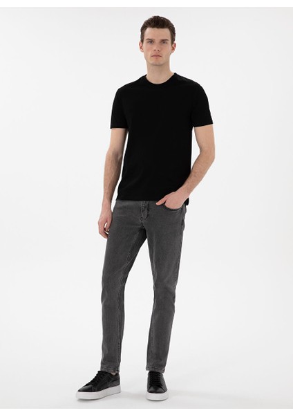 Siyah Erkek Slim Fit T-Shirt Dıvıo fırsatları