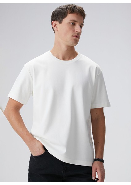 Ekru Erkek Comfort Fit T-Shirt 1094087 fiyatları