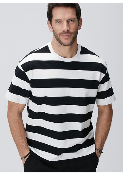 Beyaz Erkek Relaxed T-Shirt 1094331