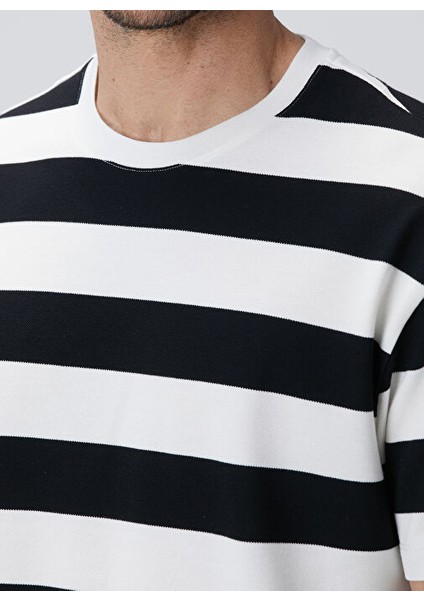 Beyaz Erkek Relaxed T-Shirt 1094331