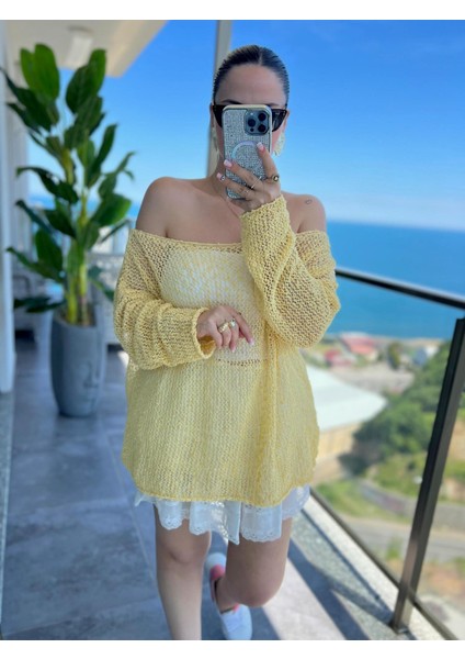 Kadın Oversize %100 Viskon Ajurlu Açık Sarı Bluz