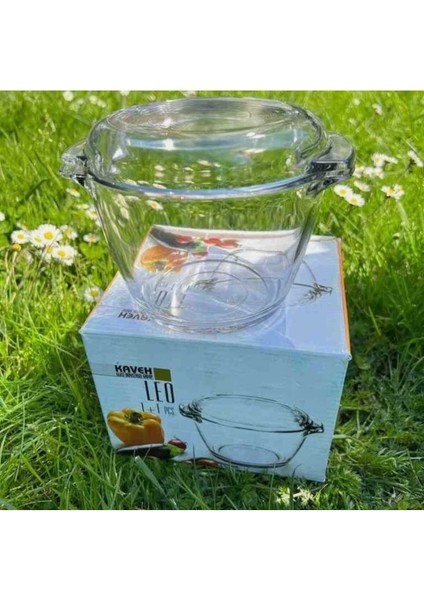 Cam Kapaklı Beyaz Tencere, Dayanıklı ve Şık Mutfak Gereci