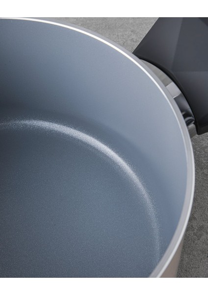 20 cm Krem Tencere, Dayanıklı ve Şık, Mutfakta Pratik Kullanım fırsatları