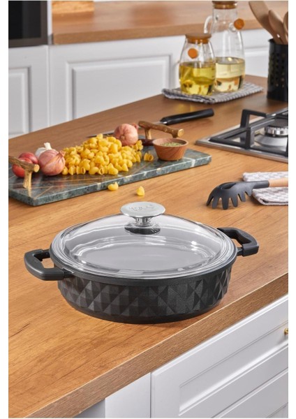 Döküm Basık Tencere, 28 Cm, Siyah, Dayanıklı ve Şık Mutfak Gereci fiyatları