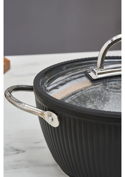 Siyah Biogranit Lopus 20 cm Tencere, Dayanıklı ve Şık Mutfak Gereci modelleri