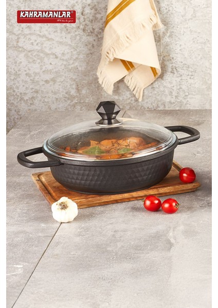 28 cm Granit Döküm Basık Tencere, Dayanıklı ve Şık Tasarım