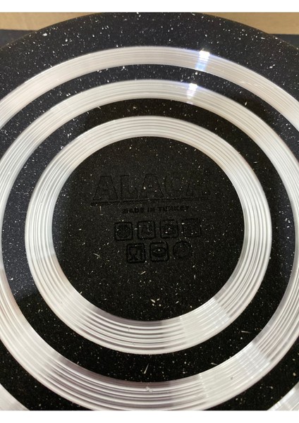 26 cm Siyah Granit Basık Tencere, Dayanıklı ve Şık Mutfak Gereci modelleri