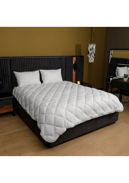 Çift Kişilik Yün Yorgan 195X215 cm - %100 Kuzu Yünü, 3 Kg, Nefes Alır, Terletmez, 4 Mevsim Konfor