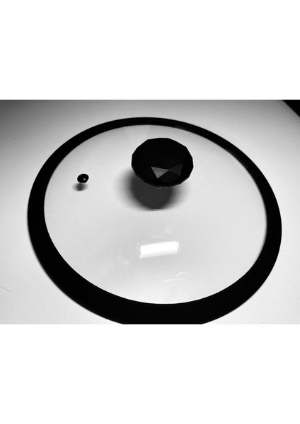 Siyah 18 cm Silikon Tencere Cam Kapağı, Pratik ve Dayanıklı Mutfak Aksesuarı