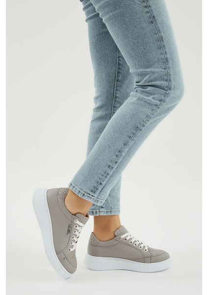Kadın Hakiki Deri Gri Sneakers & Spor Ayakkabı fiyatları