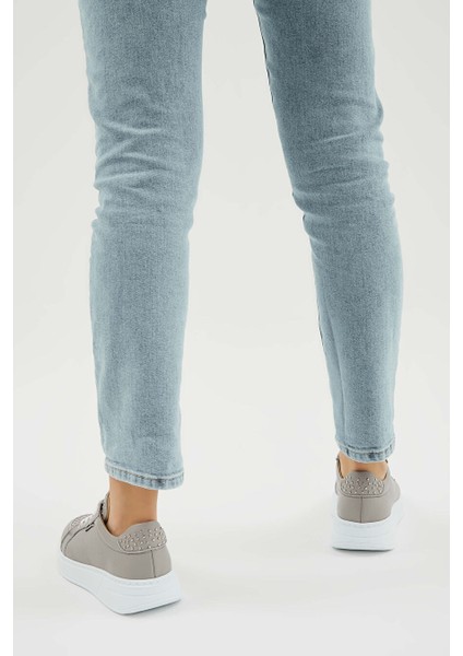 Kadın Hakiki Deri Gri Sneakers & Spor Ayakkabı modelleri