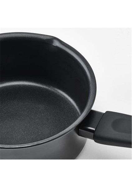 1 Litrelik Siyah Teflon Sos Tenceresi, Dayanıklı ve Şık Tasarım modelleri
