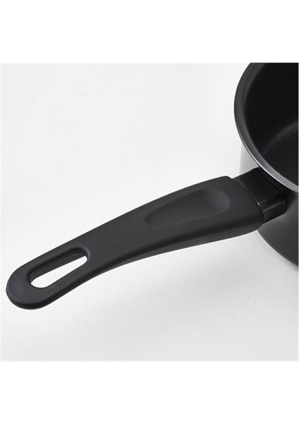 1 Litrelik Siyah Teflon Sos Tenceresi, Dayanıklı ve Şık Tasarım indirimleri