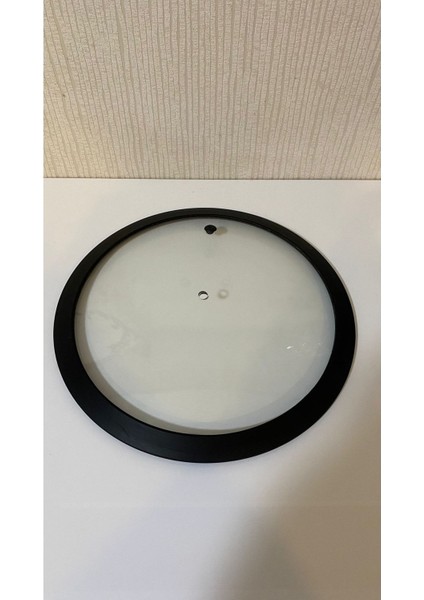 28 cm Siyah Silikonlu Cam Kapak, Dayanıklı ve Şık Mutfak Gereci