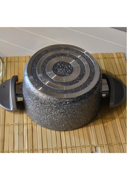 Granit Derin Tencere 20X10 Cm, 2,3 Lt, Cam Kapaklı, Gri modelleri