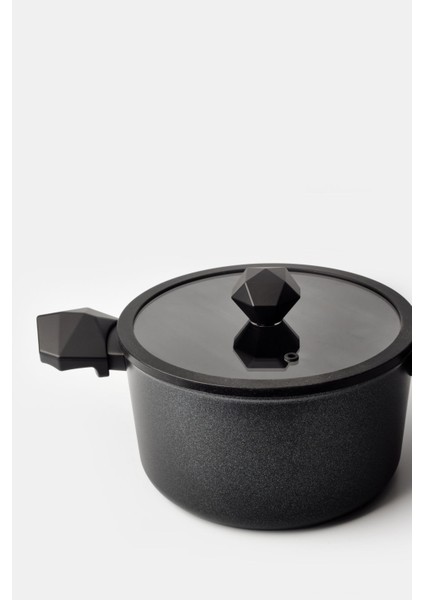 Derin Tencere 20 cm Siyah, Sağlam ve Şık Mutfak Gereçleri fırsatları