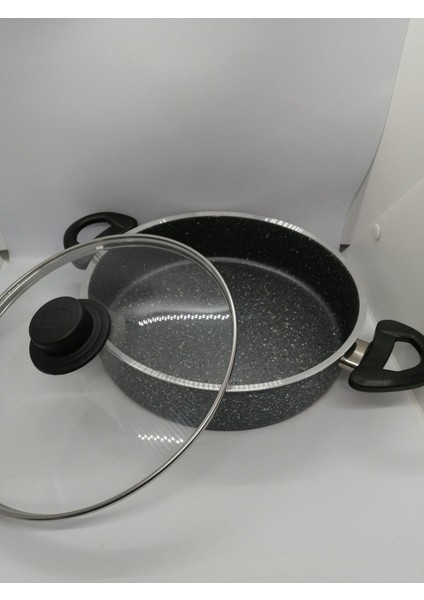 Siyah Granit Basık Tencere, Dayanıklı ve Şık Mutfak Gereci modelleri